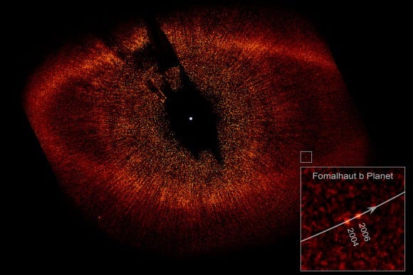 hubble_fomalhaut