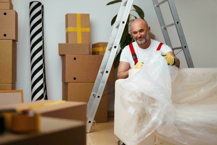 Hiring Heavy Furniture Movers to Safely Deliver Your Furniture