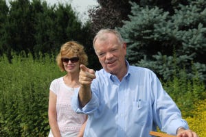 MATT SCHICKLING / WIRE PHOTO Former Bucks County Commissioner Andy Warren announced his campaign to run for the 8th Congressional District at Shady Brook Farms in Lower Makefield this morning.