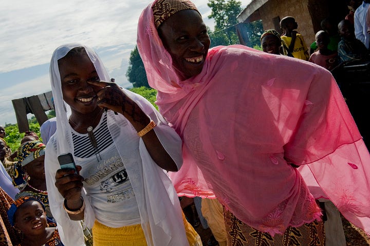 Women in Takalafiya-Lapai village in Nigeria. Photo: Arne Hoel / World Bank