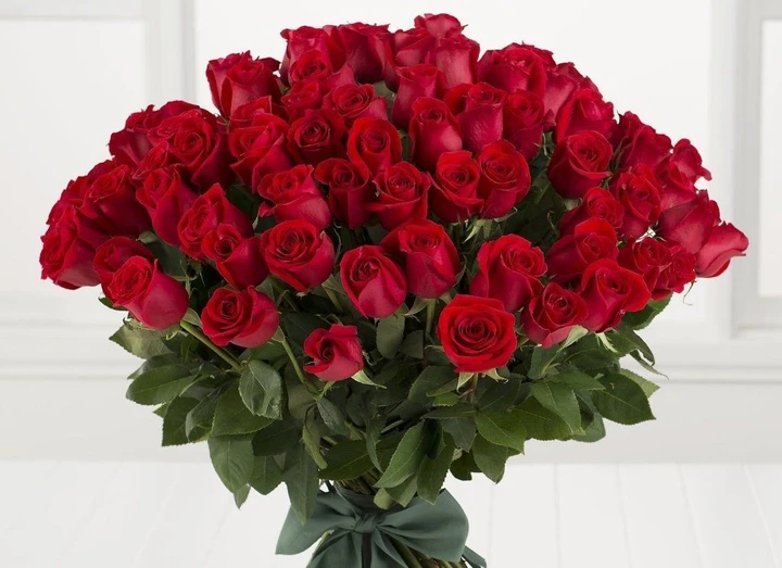 A perfect Red Rose Bouquet Bu Roses Only USA