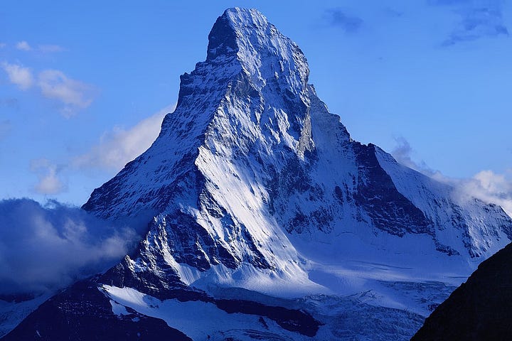 Matterhorn from Domhütte — 2.jpg Wikipedia + Camptocamp.org