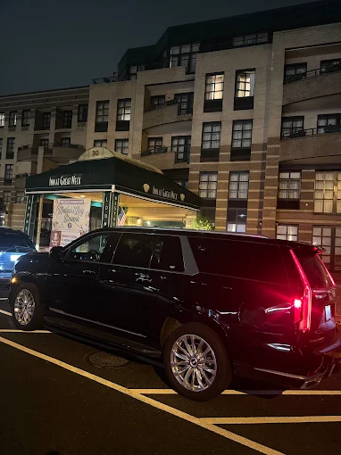Chauffeur Service in LaGuardia Airport