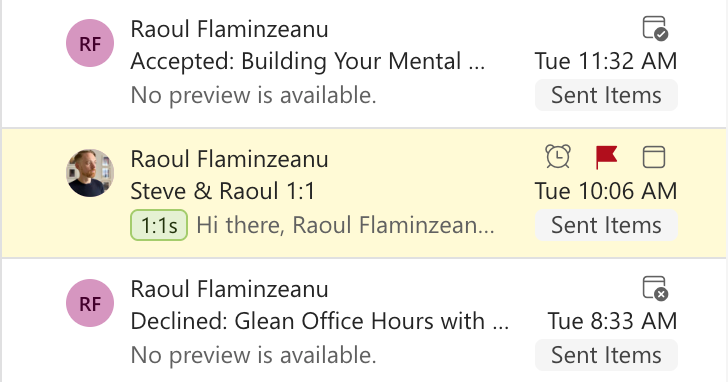 A screenshoot of an inbox with three emails. One of the emails has a redflag icon and is highlighted, standing out from the other emails.