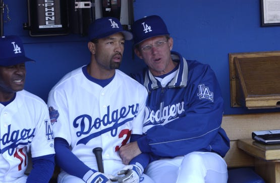How Dave Roberts won Spring Training in 2002, by Jon Weisman