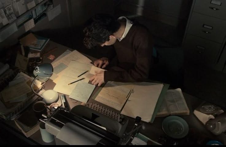 Good Writing Doesn’t Sound Smart. It Sounds Real.