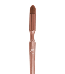 tapered eyeshadow brush in makeup brushes