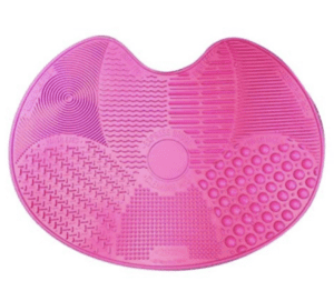 brush cleaning mat in makeup tools