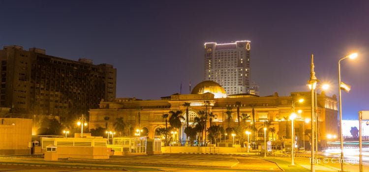 Landmarks at Tahrir Square