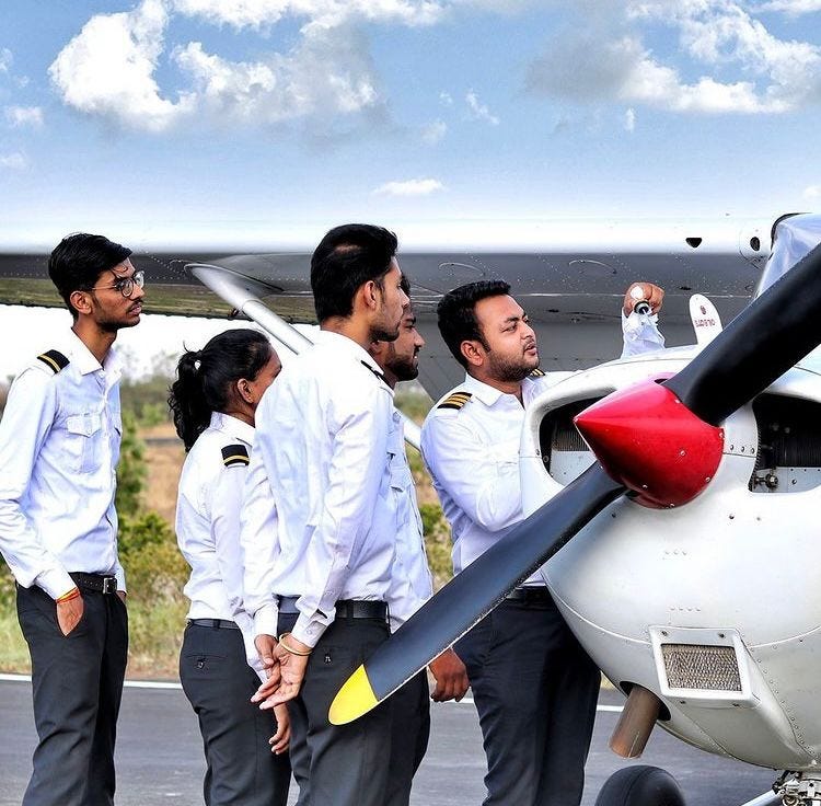 Which is the best Flying School in India for Pilot Training-