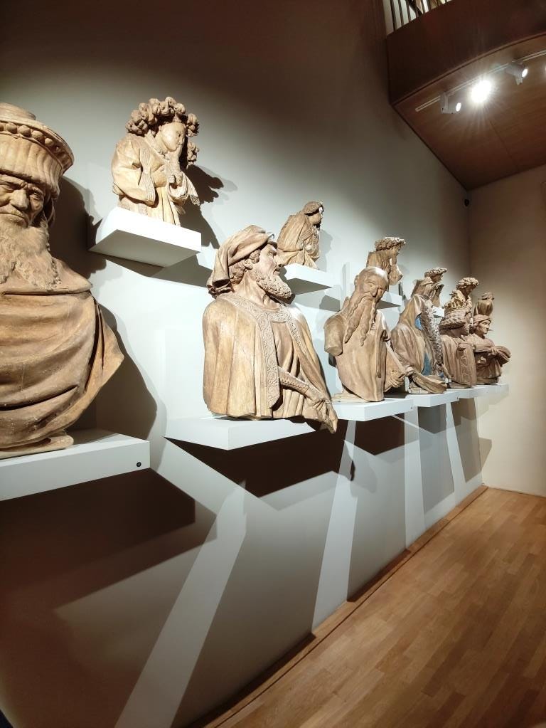 Afgietsels van de Mozesput, Musée des Beaux-Arts Dijon