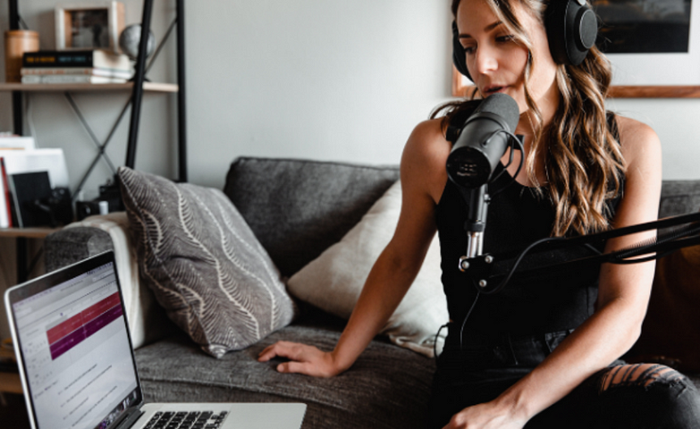 Top Podcasts for Female Entrepreneurs Building Their Empires