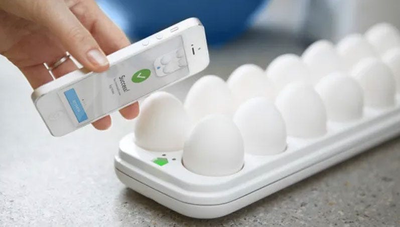 Crazy Smart Egg Tray Gadget