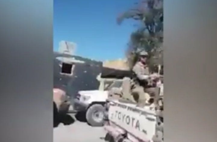 الجيش الحر يشتم كوماندوز أمريكان: "خنازير وكلاب" (شاهد)