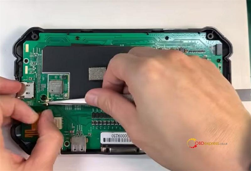How to Replace Screen and Mainboard for OBDSTAR Tool