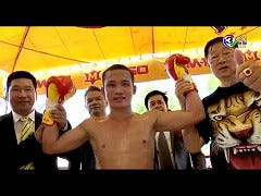 มานะชัย ก่อเกียรติยิม VS เหลี่ยมเพชร ศิษย์สารวัตรเชษฐ์ 21 เมษายน 2559 ย้อนหลัง MuayThai : Liked on YouTube