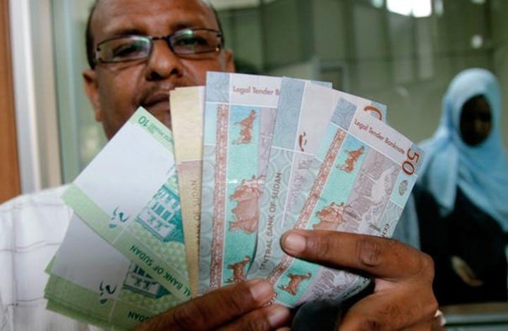 الدولار يكبد الجنيه السوداني خسائر قياسية في السوق السوداء