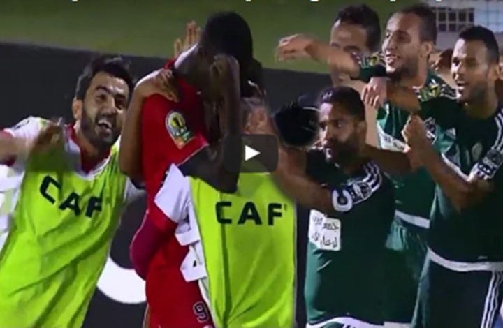 الفتح المغربي أول المتأهلين لنصف نهائي كأس "الكاف" (فيديو)