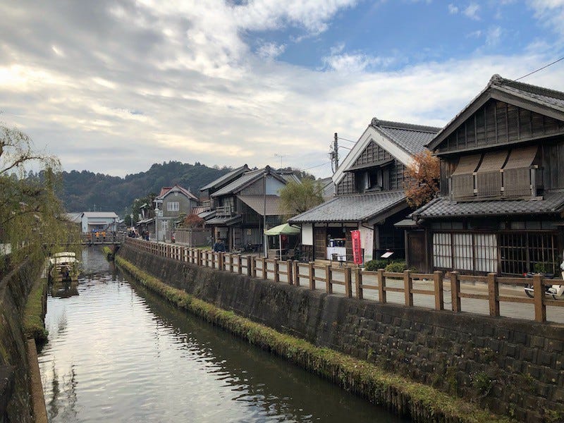 “Little Edo” or Sawara’s main canal with historic Edo period (1603–1868) buildings on either side.