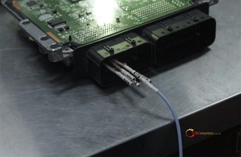 How to Unlock Bosch MD1CS003 ECU by Flex Boot Glitch