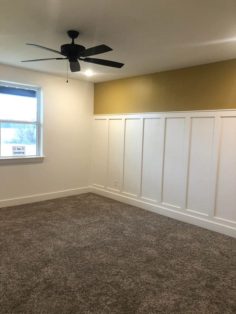B&W metal barndominium bedroom