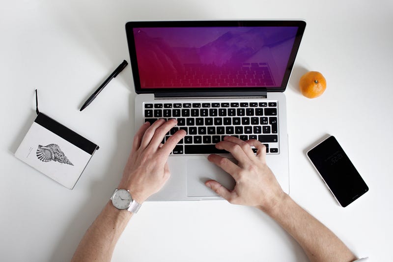Featured image for The Complete Guide to Looking Like a Professional Online