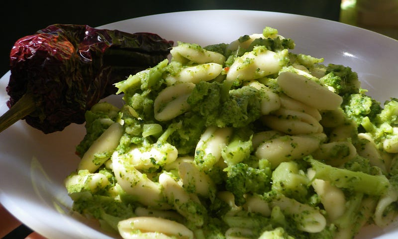 Cavatelli with broccoli and anchovies