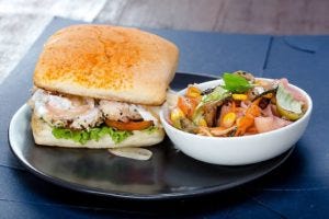 Mexican Spiced Grilled Chicken Sandwich Combo (Non Veg)