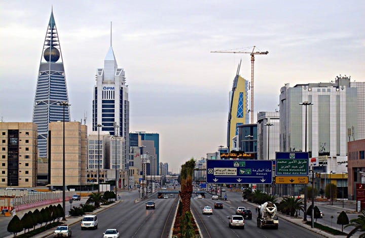 مدينة الثلج في السعودية تختبر قدرة المملكة على المرح واللهو