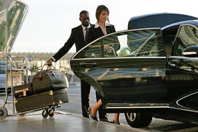 Car Service Hyde Park to HOU