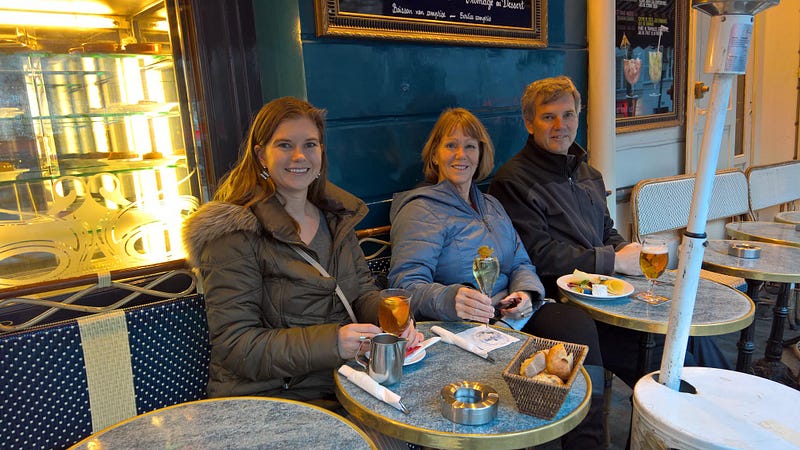 Quick snack on Montmartre