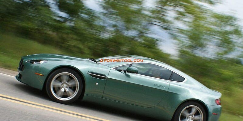 Foxwell NT644 Pro Aston Martin 2009 VantageV8診断が確認されました