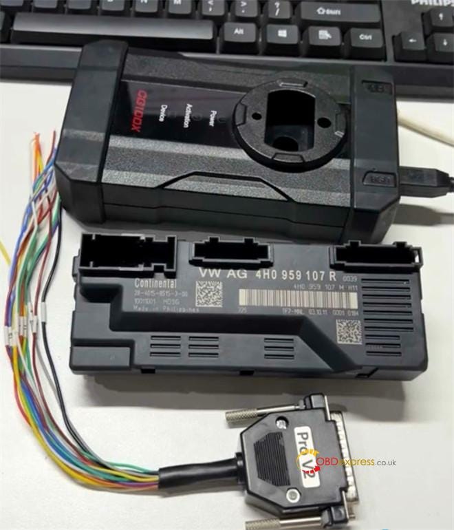 Repair Audi Rear Tailgate D70F3373 MCU by CG100X