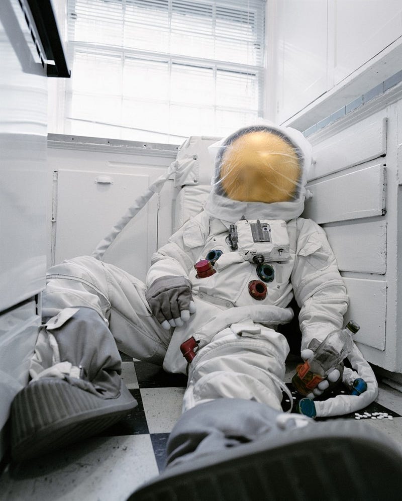 Astronaut03
