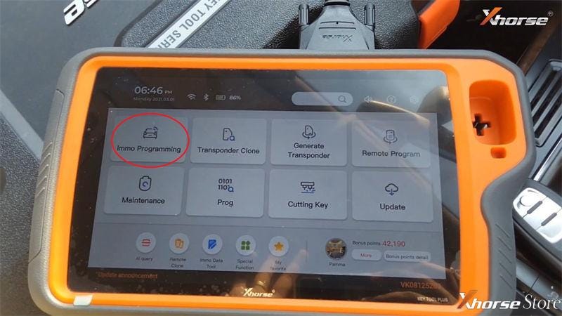 Xhorse VVDI Key Tool Plus AKL programming for Audi A4 2013