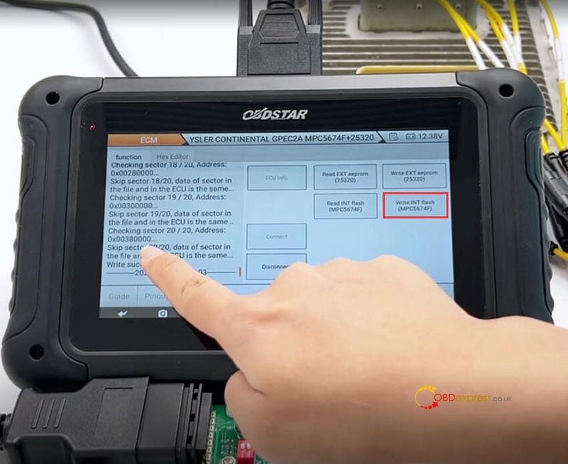 Chrysler Continental GPEC2A ECU Read and Write with OBDSTAR DC706