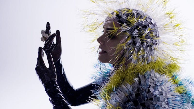 #Bjork brings the world to stunning virtual reality Iceland