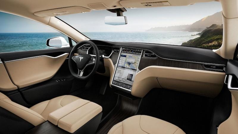 Tesla Model S - Display