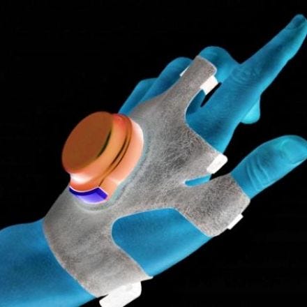Student creates glove that reduces Parkinson's tremors by 80%