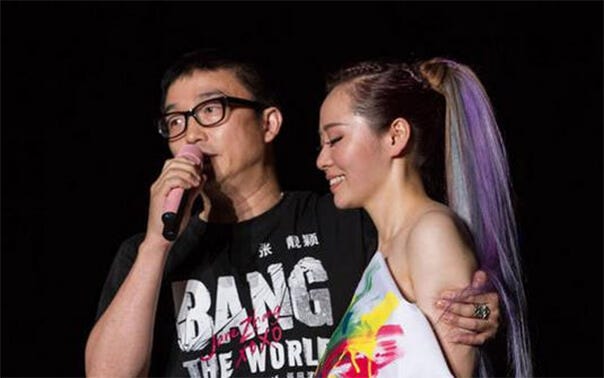 张靓颖回应母亲阻婚：我有无限的坚持和耐心去面对