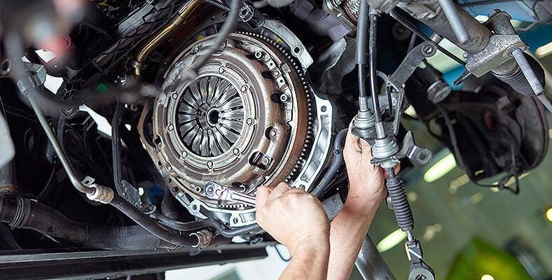 https://www.smautoservice.co.uk/clutch-repair-replacement-trowbridge-uk/