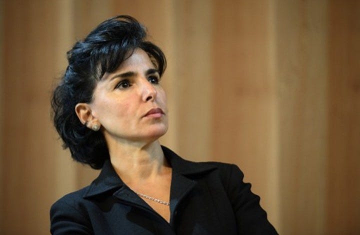 وزيرة فرنسية سابقة ترد على منتقدي تسمية ابنتها باسم عربي