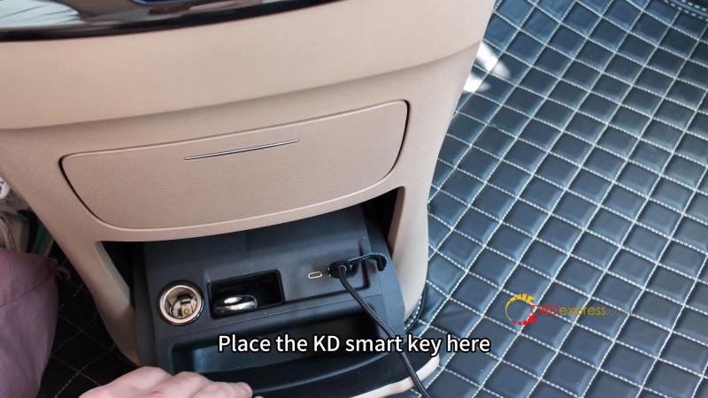 KEYDIY KD-X4 DOIPアダプターを使って2025年式ビュイックGL8のスマートキーを追加する方法