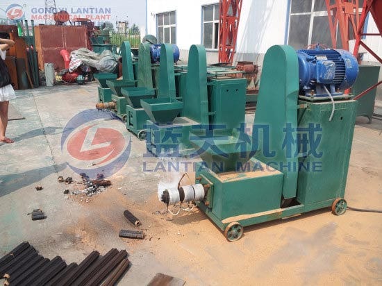 Biomass extruder machine