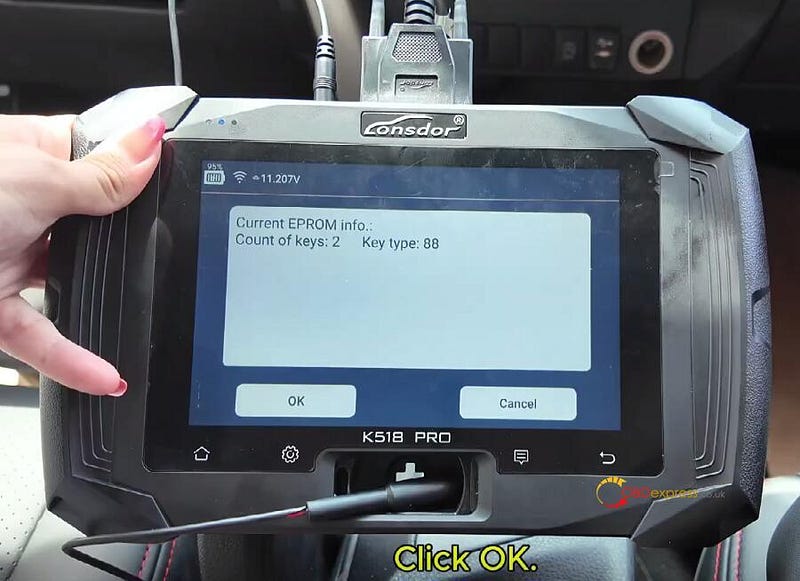 Lonsdor K518 Pro Programs 2016 Toyota RAV4 All Keys Lost