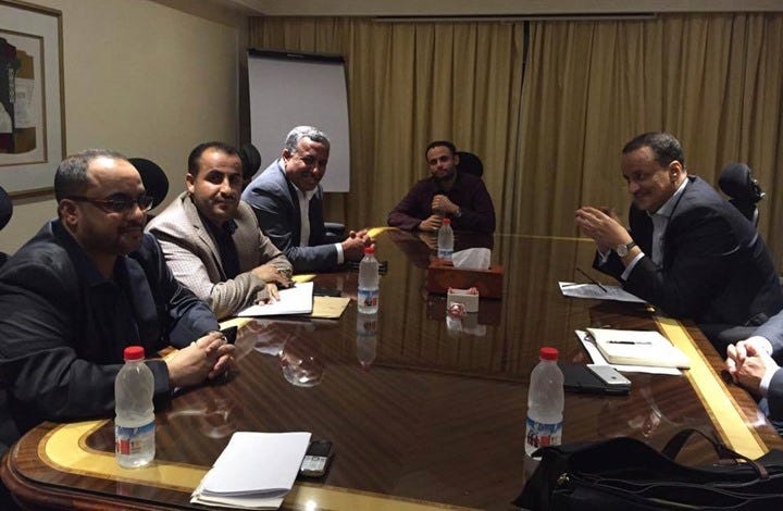اليمن.. تداعيات تشكيل الإنقلابين مجلسا أعلى لإدارة البلاد