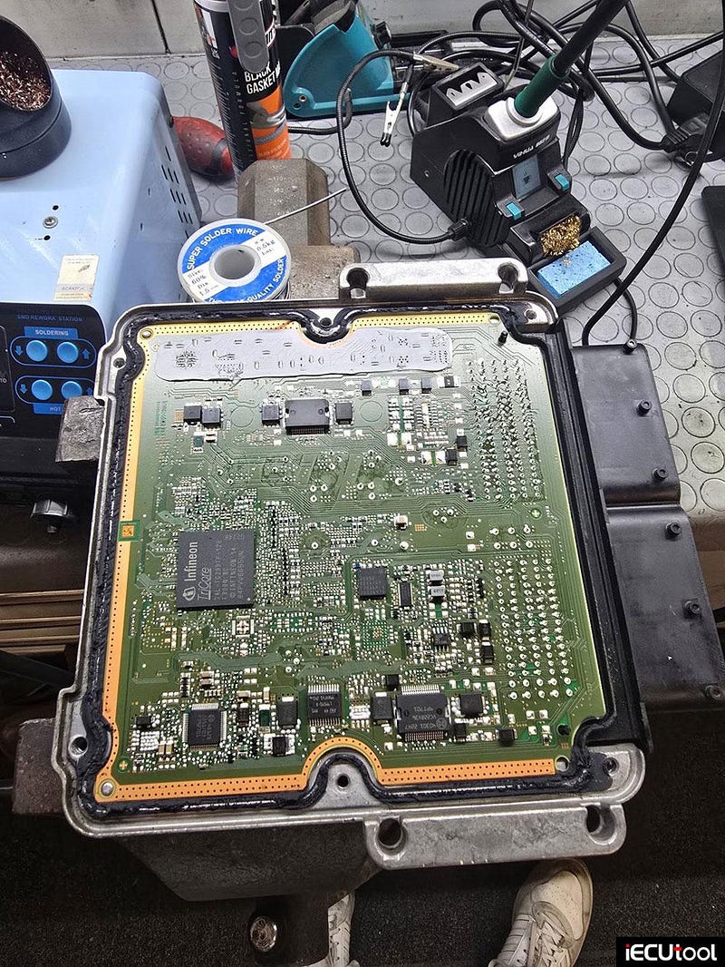 Flex Boot Glitch Unlock Peugeot 3008 MD1CS003 ECU