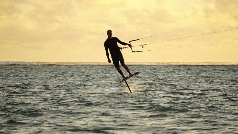 Ken foiling at Le Morne