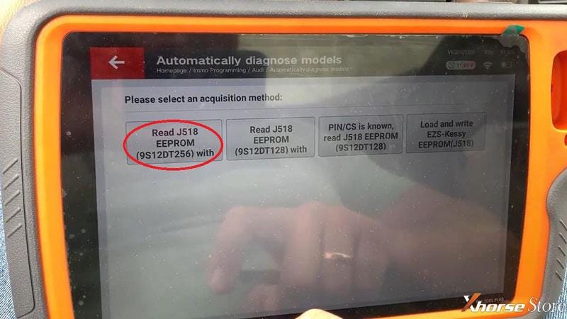Xhorse VVDI Key Tool Plus use case: adds key for Audi Q7