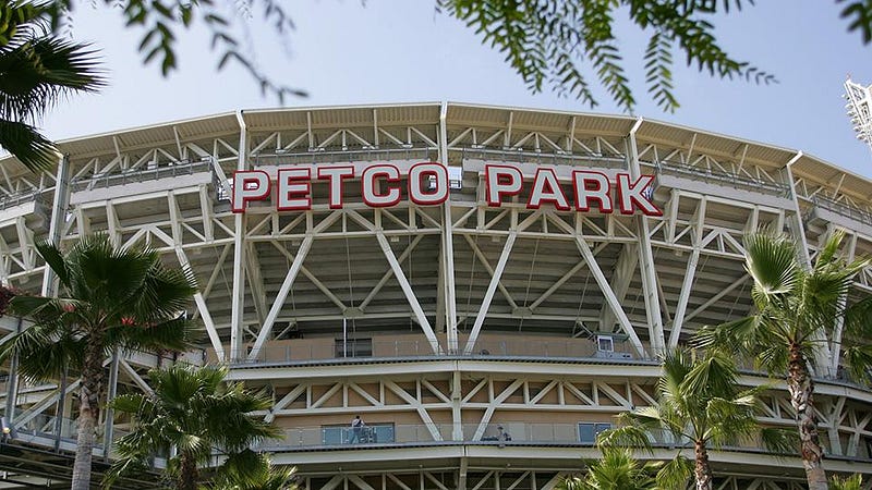 T-Mobile to introduce virtual reality experience for Home Run Derby (via @SportTechie)